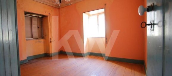 4 bedrooms House in Miranda do Corvo, Portugal No. 67275 35