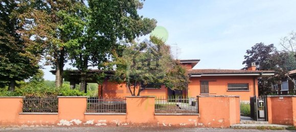 Вилла с 3 комнатами в Казальпустерленго, Италия № 83786 2