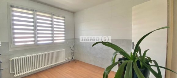 6 chambres Maison à Noisy-le-Grand, France No. 176768 8