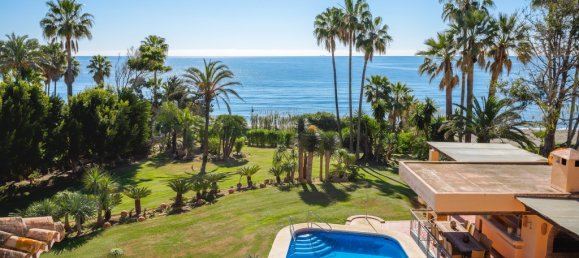 8 bedrooms Villa in Estepona, Spain No. 24220 5