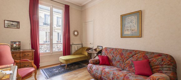 4 bedrooms Apartment in Paris, France No. 134843 8