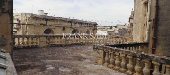 5 غرف نوم منزل في Zebbug, Malta رقم 2498 8