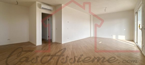 5-salle Appartement à Cassola, Italy No. 238055 28