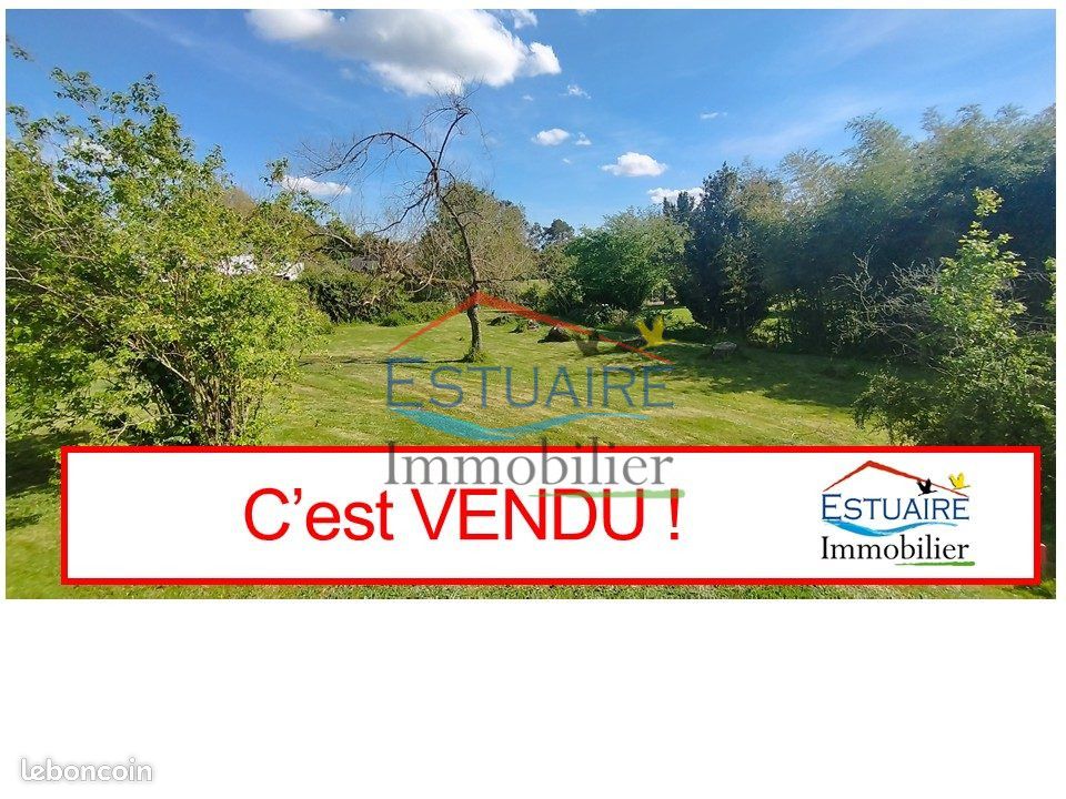  قطعة أرض في Saint-Etienne-de-Montluc, France 600متر مربع رقم 104532