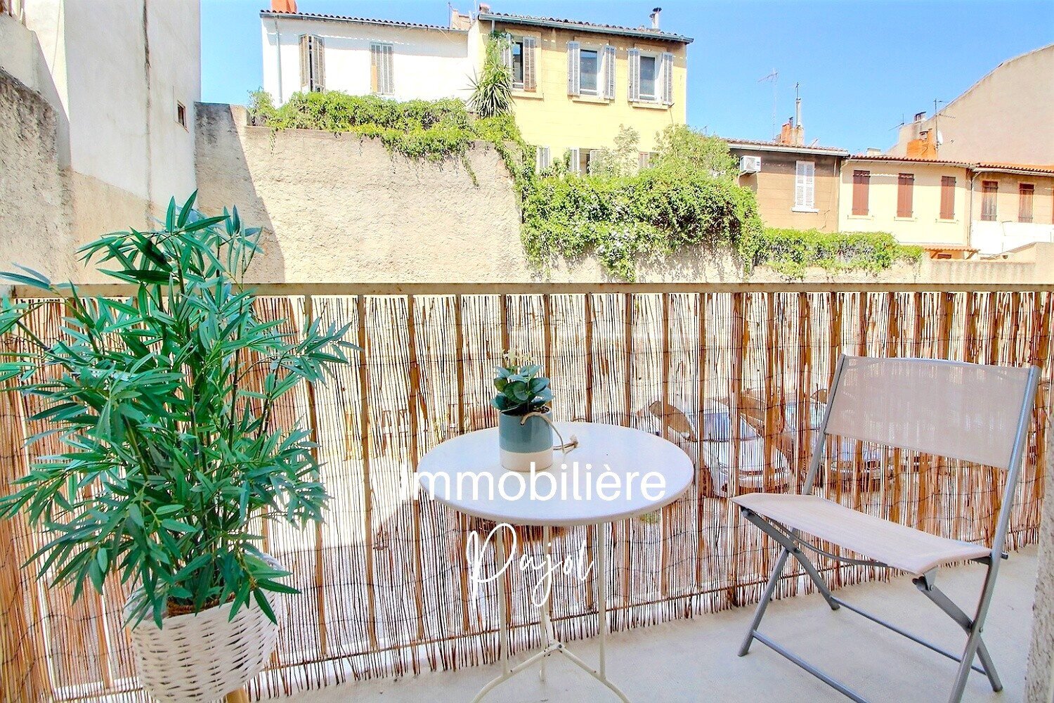 Квартира с 1 спальней в Марсель, Франция № 349850