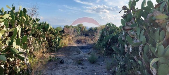 Terreno en Paternò, Italy 25699 m² No. 375225 7