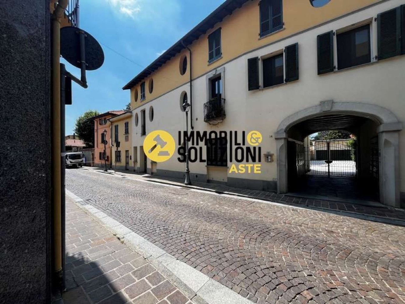 2-salle Appartement à Nerviano, Italy No. 7906