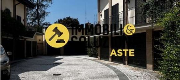 2-salle Appartement à Nerviano, Italy No. 7906 2