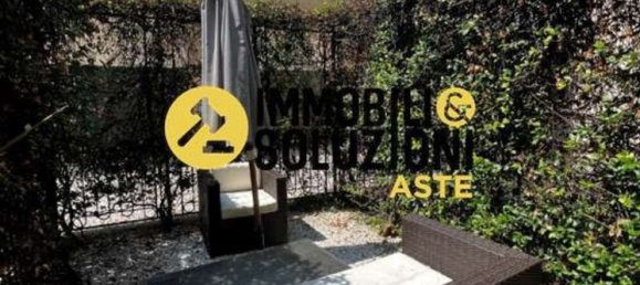 2-salle Appartement à Nerviano, Italy No. 7906 6