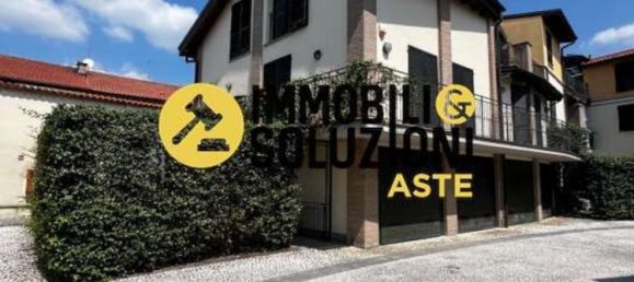 2-salle Appartement à Nerviano, Italy No. 7906 4