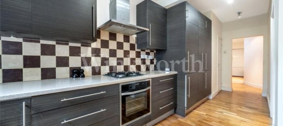 4 Schlafzimmer Haus in London, United Kingdom, Nr. 3664 5