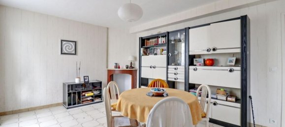 3 bedrooms House in Vernouillet, France No. 151804 3