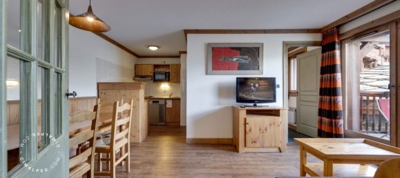 Apartamento de 2 dormitorios en Tignes, France No. 292136 2