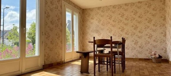 4 bedrooms House in Caudan, France No. 309428 2