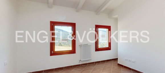 Casa de 5 divisões em San Benedetto Val di Sambro, Italy N.º 268015 24