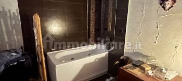4 rooms Apartment in Turin, Italy No. 360629 6