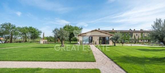 16 bedrooms Hotel in Bastia Umbra, Italy No. 329531 19