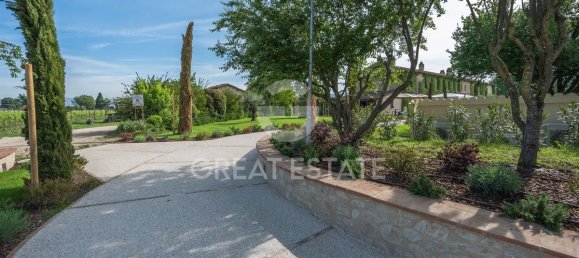 16 bedrooms Hotel in Bastia Umbra, Italy No. 329531 31