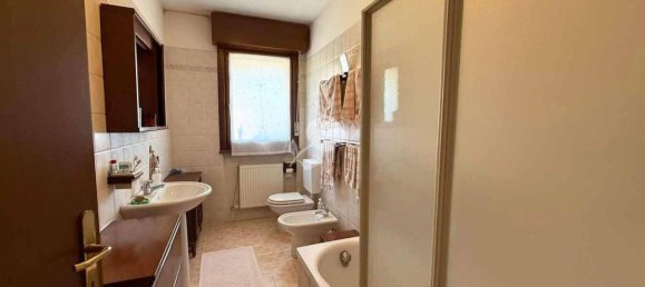 4-Zimmer Wohnung in Udine, Italy, Nr. 36783 17