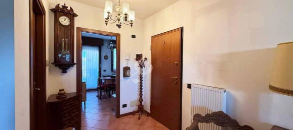 4-Zimmer Wohnung in Udine, Italy, Nr. 36783 3