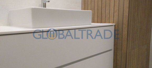 4 bedrooms Apartment in Porto, Portugal No. 78901 19