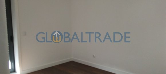 4 bedrooms Apartment in Porto, Portugal No. 78901 9