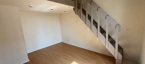 Studio in Franconville, France No. 358710 3