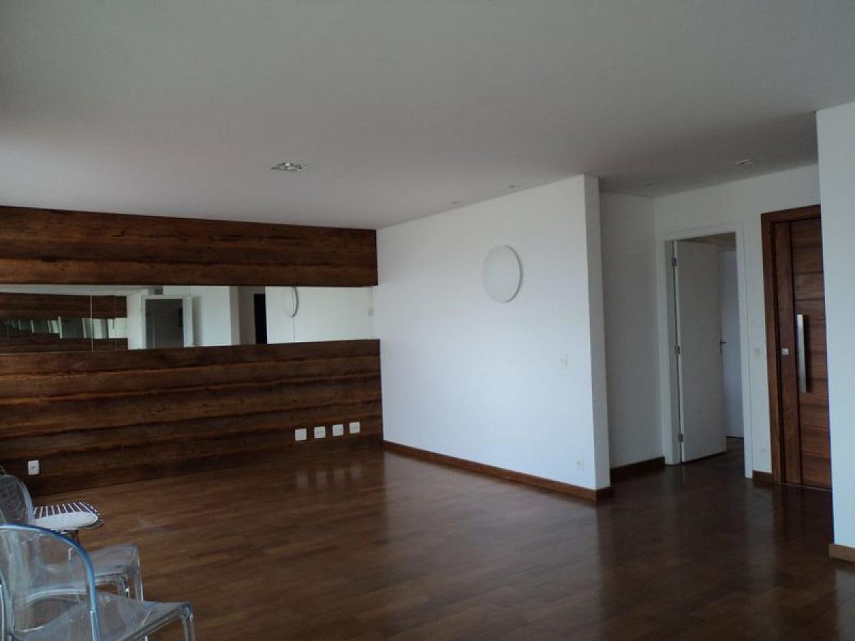 4 bedrooms Apartment in Sao Paulo, Brazil No. 487512