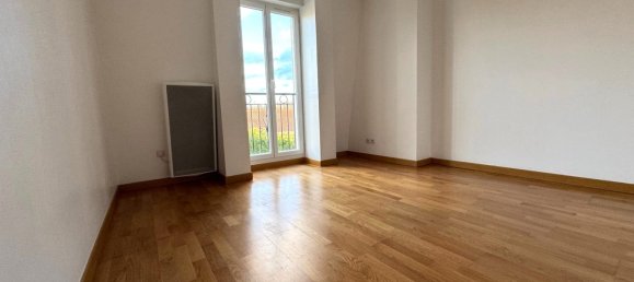 Apartamento T3 em Lamorlaye, France N.º 158288 4