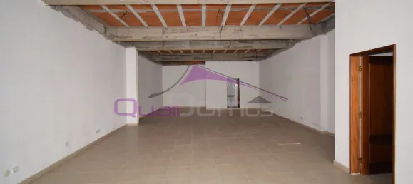 134m² Commercial property in Riachos, Portugal No. 93743 4