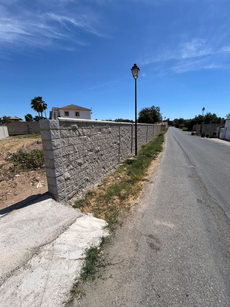 Terreno en Alcolea, Spain No. 203929