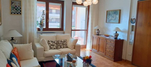 2 bedrooms Apartment in Grugliasco, Italy No. 297495 2