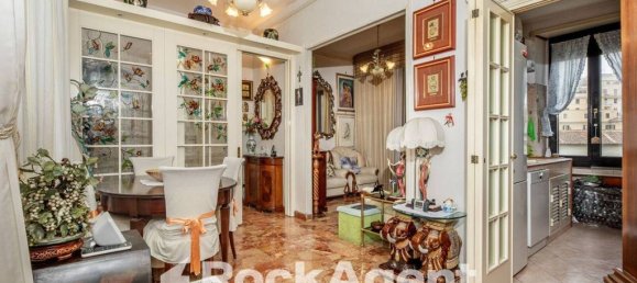 2 chambres Appartement à Rome, Italy No. 296876 5