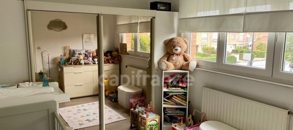 4 bedrooms House in Neuville-en-Ferrain, France No. 216557 9