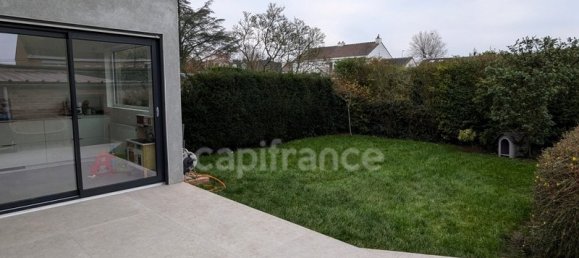 4 bedrooms House in Neuville-en-Ferrain, France No. 216557 5