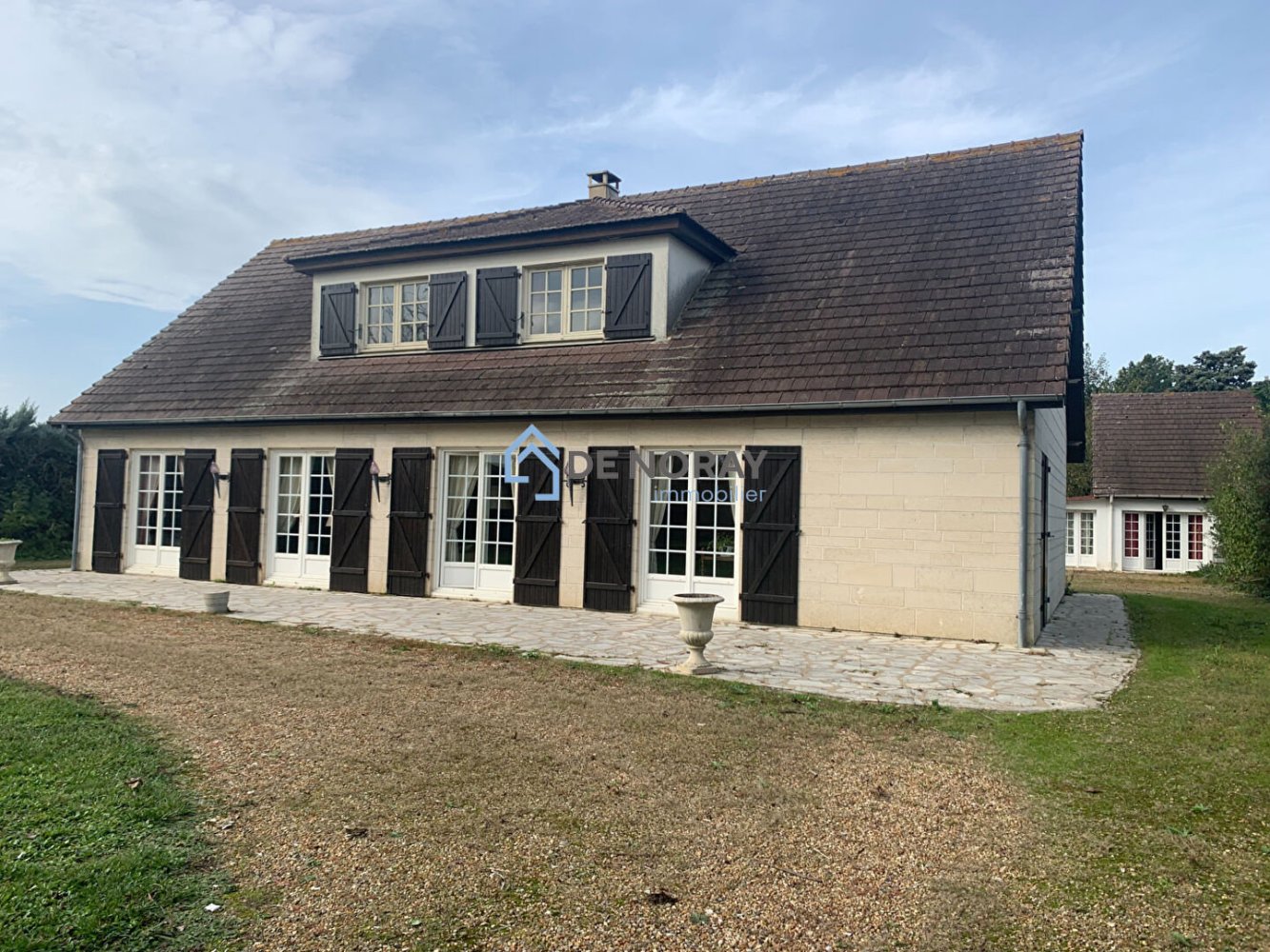 6 Schlafzimmer Haus in Charge, France, Nr. 78999