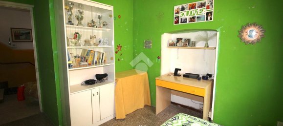 4-salle Maison à Sanremo, Italy No. 2663 8