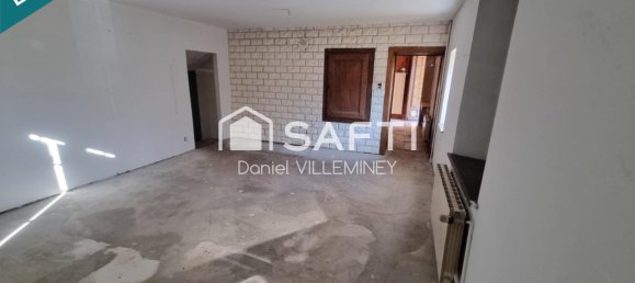 3 bedrooms House in Fontaine-les-Luxeuil, France No. 195306 3