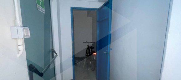 1 room Garage in Molfetta, Italy No. 17820 8
