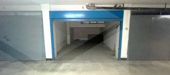 1 room Garage in Molfetta, Italy No. 17820 3