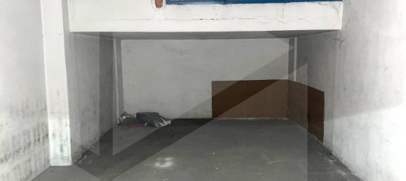 1 room Garage in Molfetta, Italy No. 17820 4