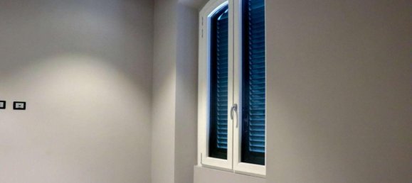 Apartamento de 3 divisões em Seregno, Italy N.º 102495 8