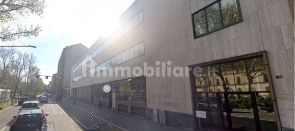 Oficina de 5 habitaciónes en Turin, Italy No. 184910 6