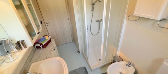 3 rooms Apartment in Udine, Italy No. 71029 11