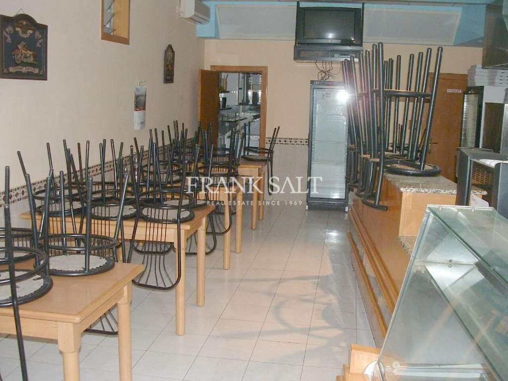 Café / restaurant à Birkirkara, Malta 102m² No. 11781