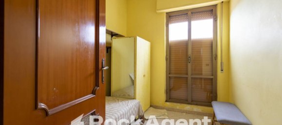 2 Schlafzimmer Wohnung in Catanzaro, Italy, Nr. 291281 15