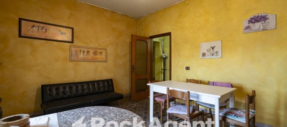 2 Schlafzimmer Wohnung in Catanzaro, Italy, Nr. 291281 6