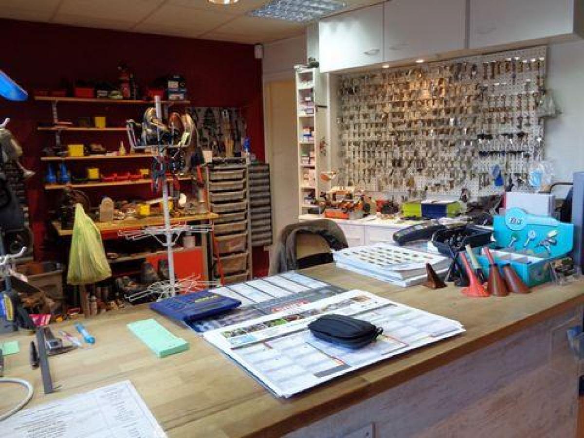 1 bedroom Office in Meyzieu, France No. 19210