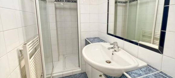 5 bedrooms House in Pau, France No. 311158 7