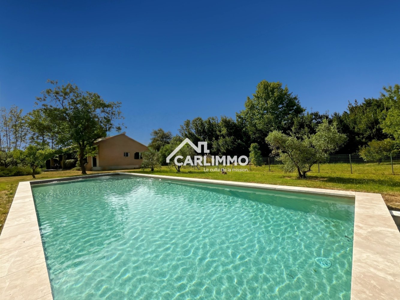 Вилла с 5 спальнями в Сен-Реми-де-Прованс, Франция № 298314